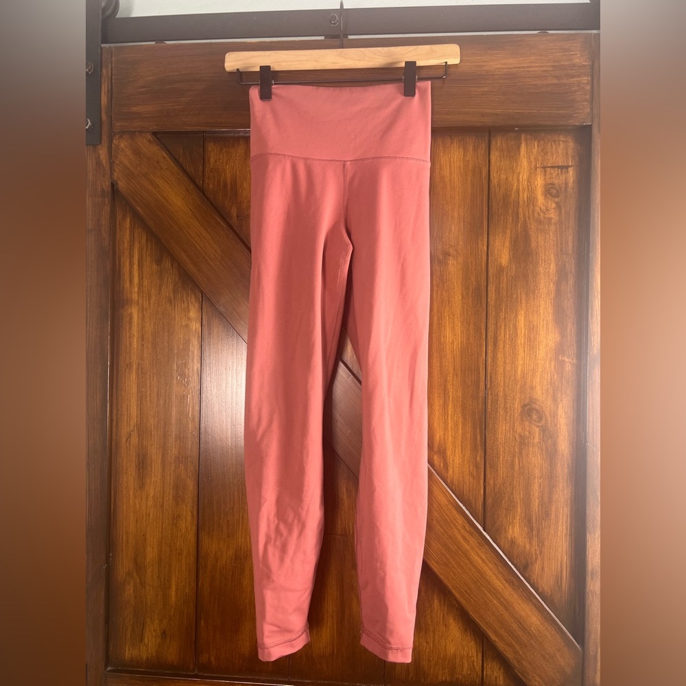 Yogalicious Lux Coral‎ Leggings Women's Small